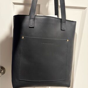 Black Full Sized Crossbody - Portland Leather Goods
